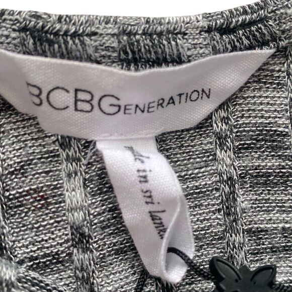 Lot of 4 Womens Spring Summer Shirts Tops Blouses Express Bar III BCBG Sz Small - Picture 7 of 14